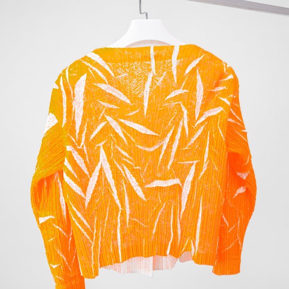 Issey Miyake Pleated Mesh Orange Jacket - Picture 7 of 8